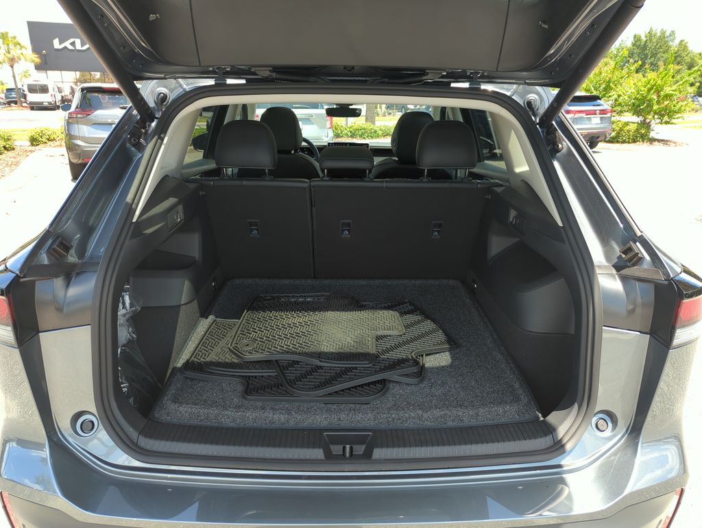 2026 Volkswagen Tiguan SE - Photo 19