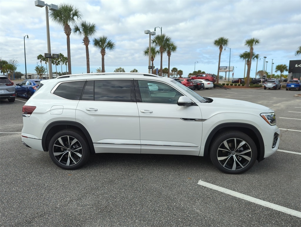 New 2026 Volkswagen Atlas 2.0T SEL Premium R-Line SUV