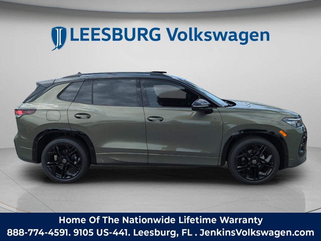 New 2026 Volkswagen Tiguan 2.0T SE R-Line Black SUV