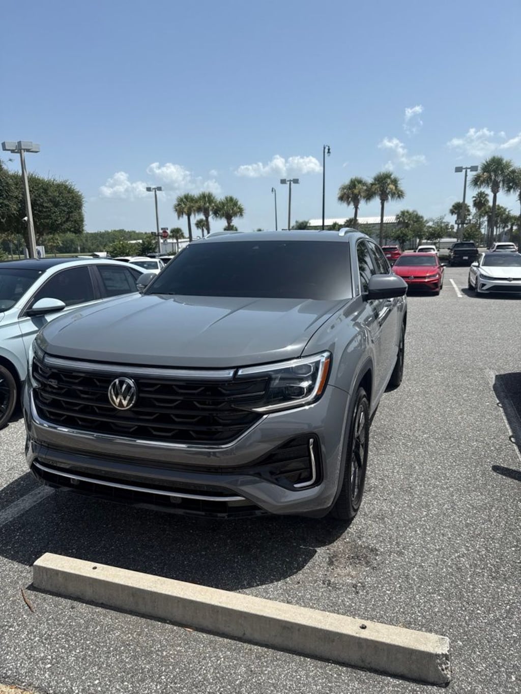 Used 2024 Volkswagen Atlas Cross Sport 2.0T SEL R-Line SUV