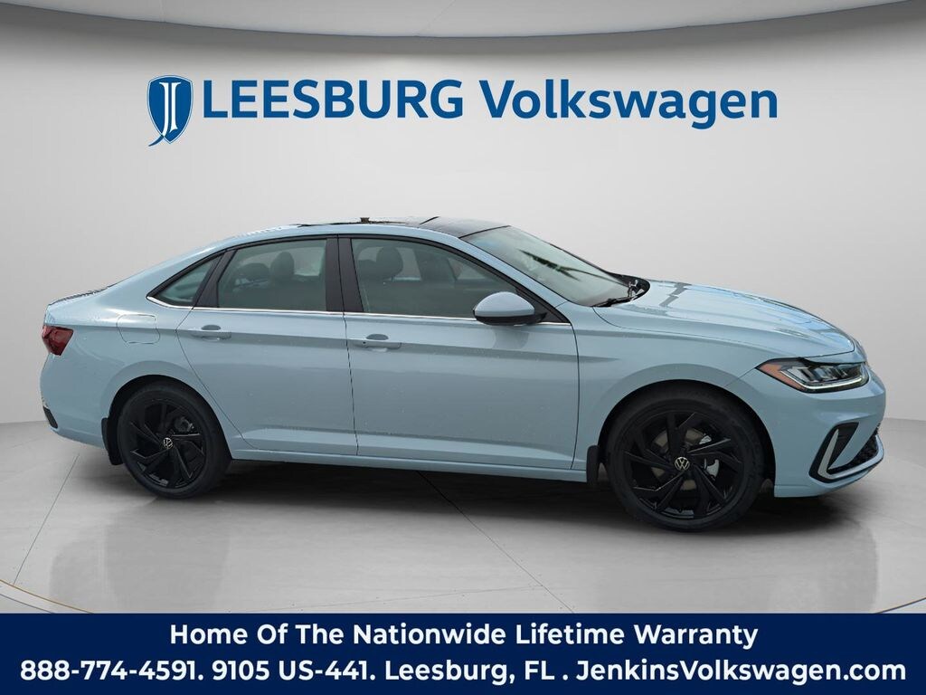 New 2026 Volkswagen Jetta 1.5T SE Sedan