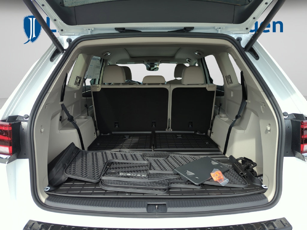 2026 Volkswagen Atlas SEL Premium R-Line - Photo 15