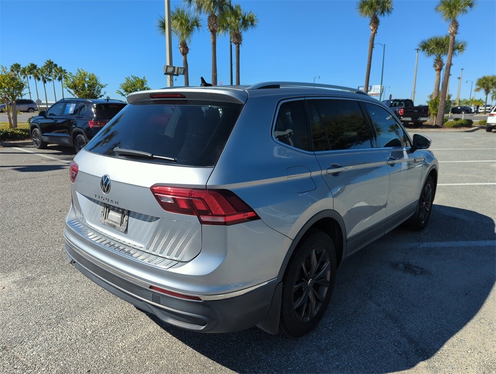 2022 Volkswagen Tiguan SE photo 4