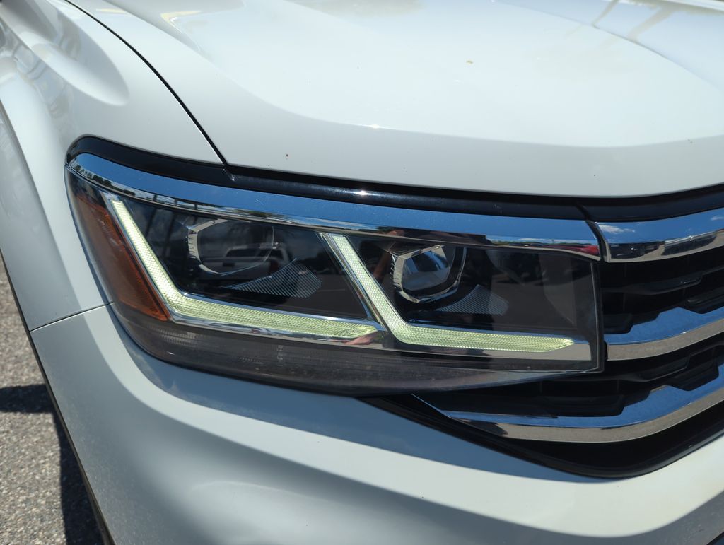 2022 Volkswagen Atlas SEL - Photo 17