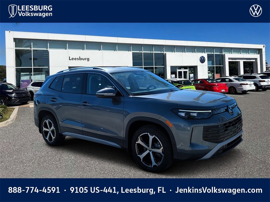 2026 Volkswagen Tiguan SE's photo