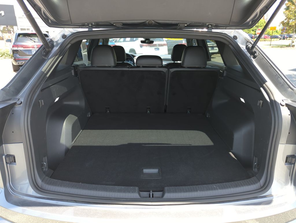 2024 Volkswagen Atlas Cross Sport SE - Photo 19