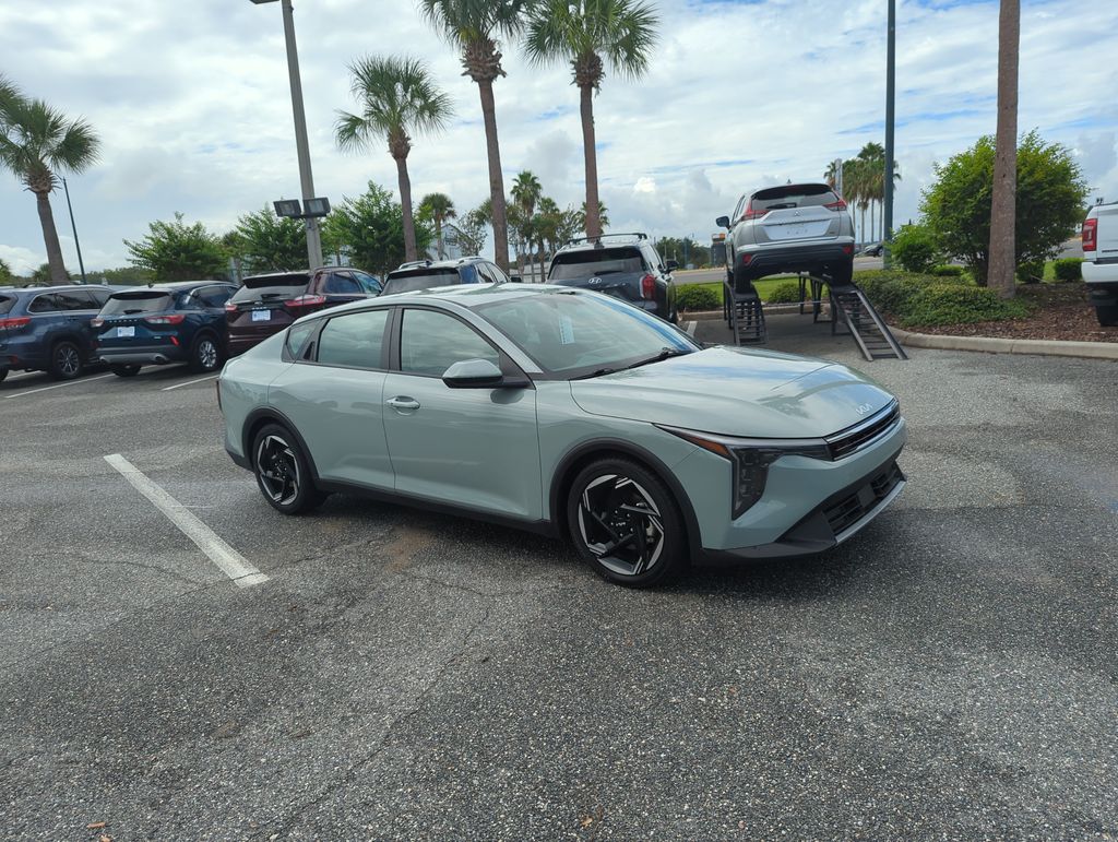 2025 Kia K4