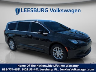 2024 Chrysler Voyager LX Minivan/Van