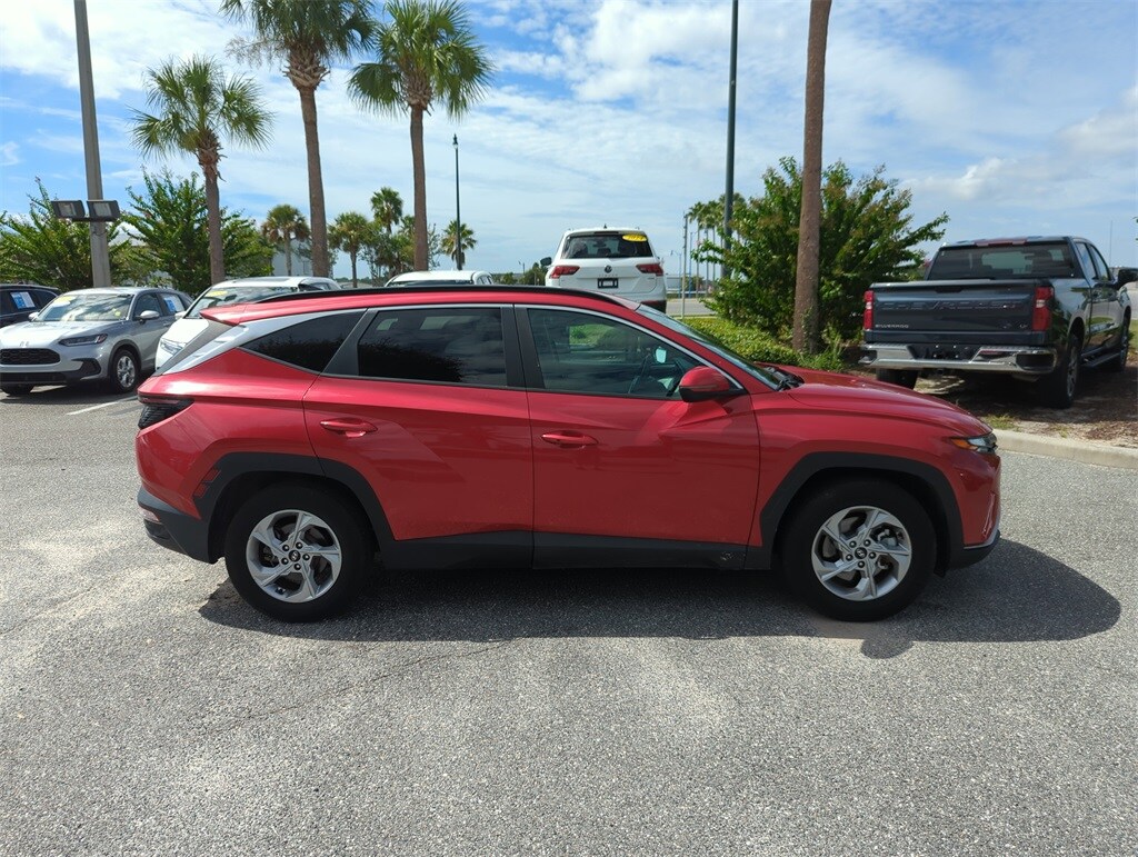 2022 Hyundai Tucson SEL photo 2