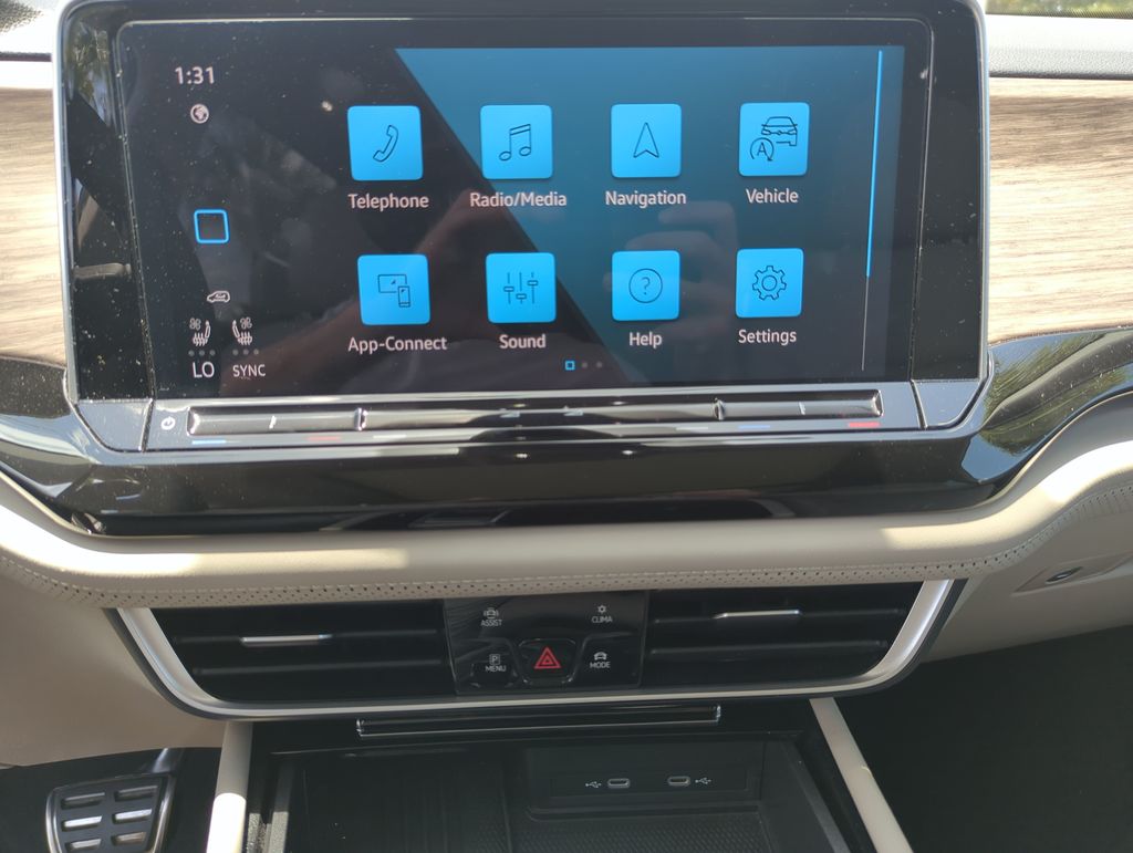 2026 Volkswagen Atlas SEL Premium R-Line - Photo 38