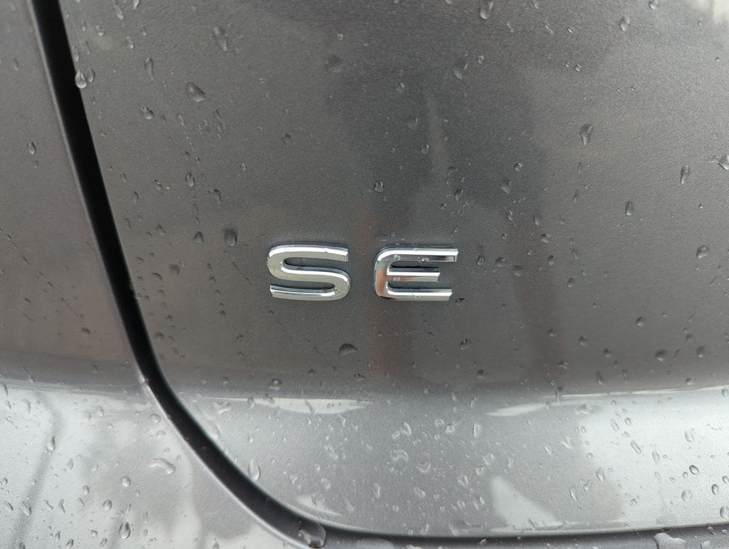 2024 Volkswagen Atlas Cross Sport SE w/Tech - Photo 22