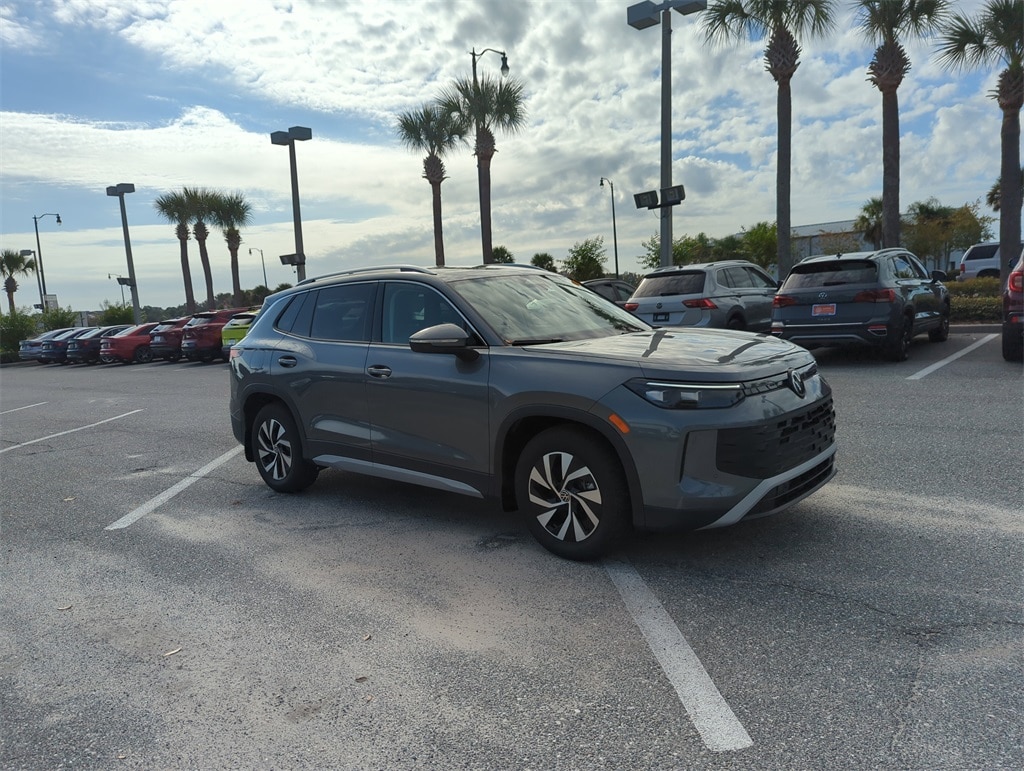 New 2026 Volkswagen Tiguan 2.0T S SUV