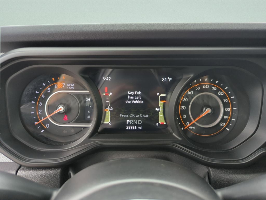 2025 Jeep Wrangler 4-Door Sahara - Photo 42