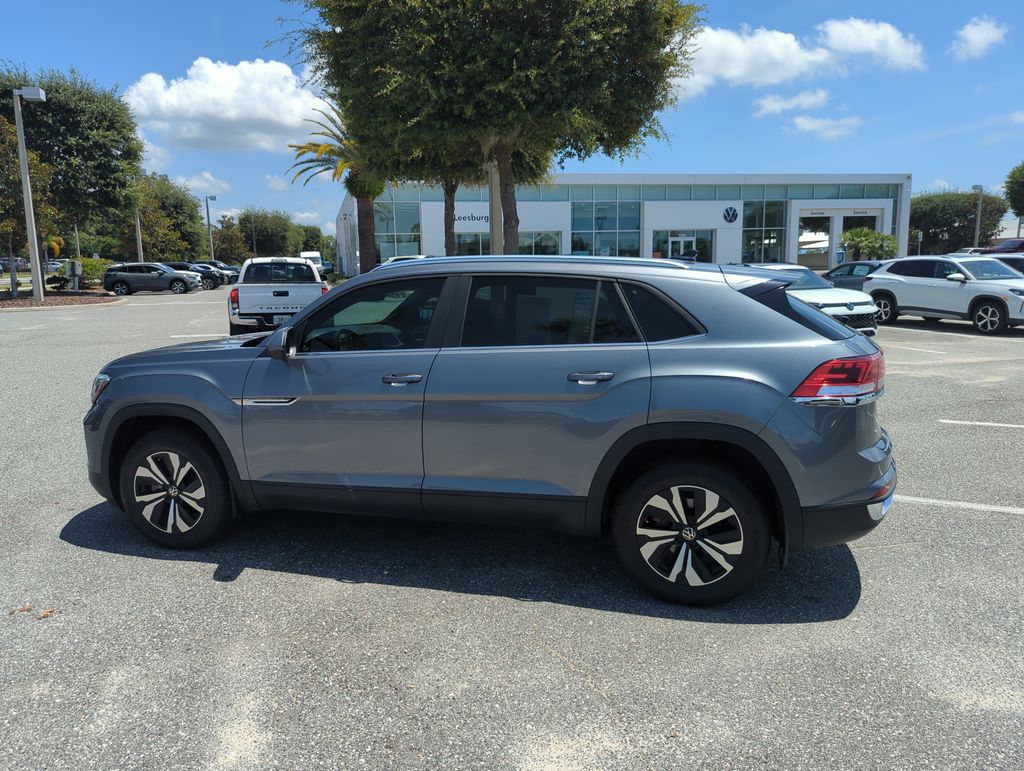 2024 Volkswagen Atlas Cross Sport SE - Photo 10