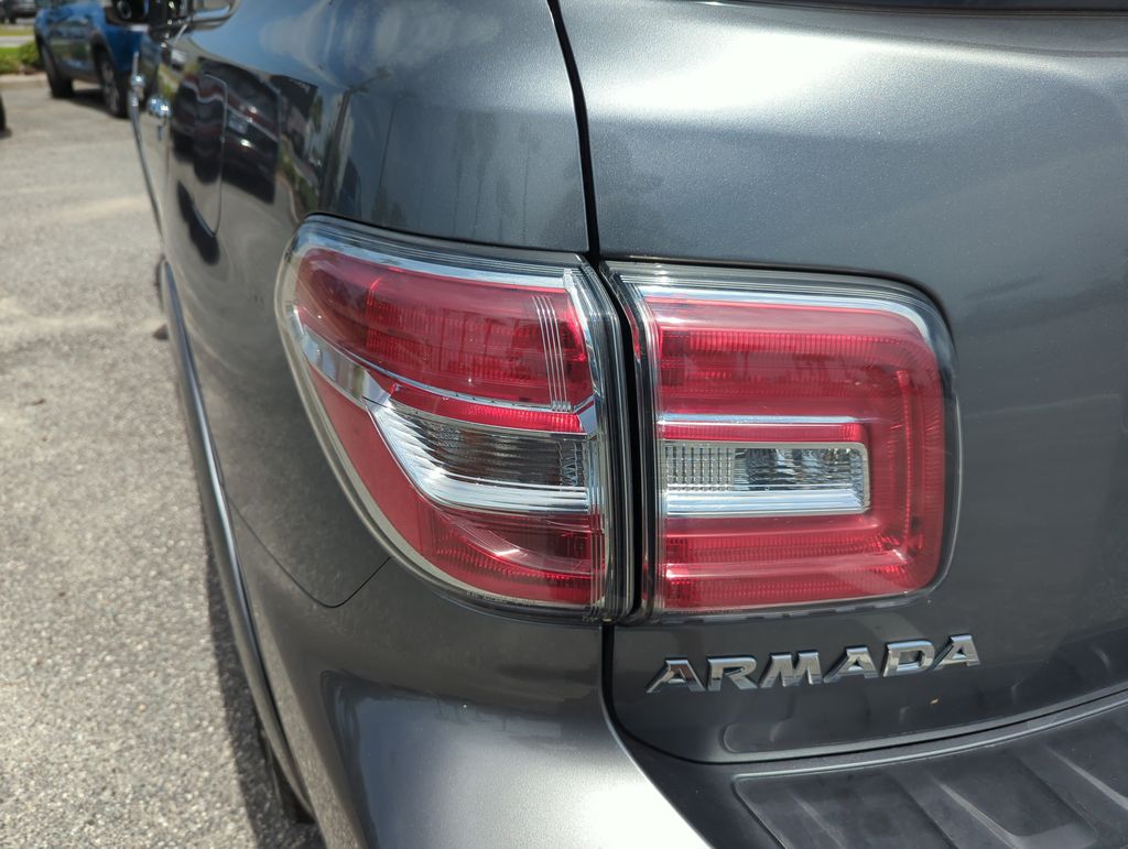 2017 Nissan Armada Platinum - Photo 18