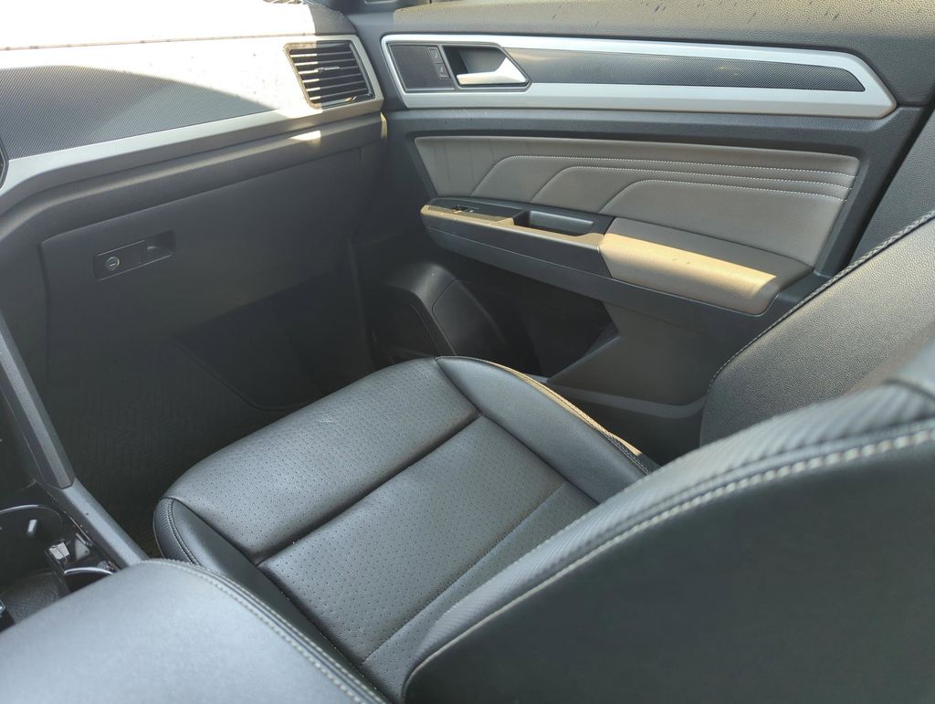 2021 Volkswagen Atlas Cross Sport SEL - Photo 22