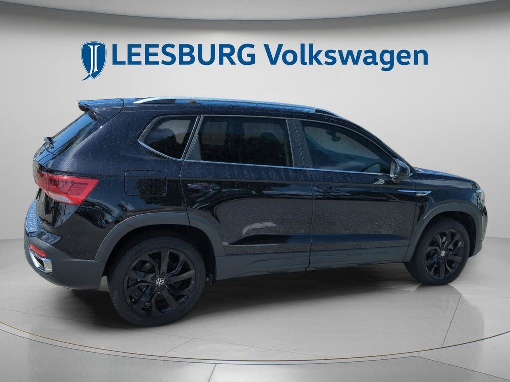 Certified 2022 Volkswagen Taos 1.5T SE SUV