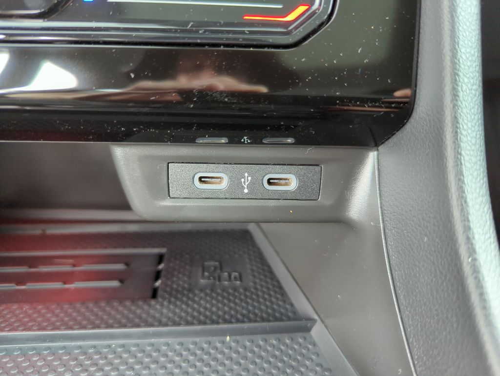 2026 Volkswagen Jetta SEL - Photo 33