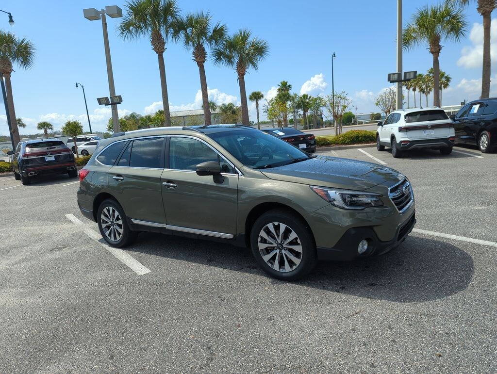 Used 2019 Subaru Outback 2.5i SUV