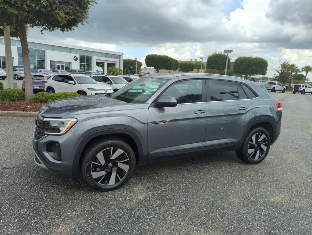 2024 Volkswagen Atlas Cross Sport SE w/Tech - Photo 13