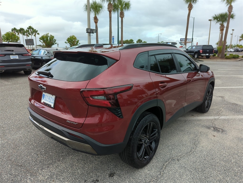 Used 2024 Chevrolet Trax Activ SUV