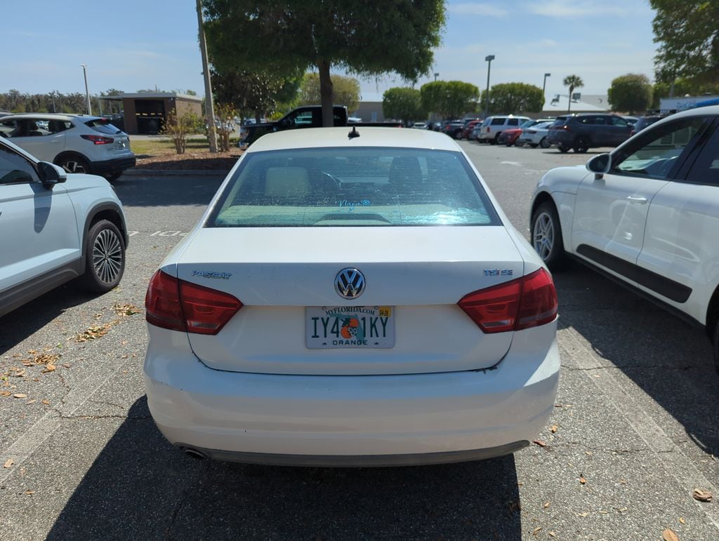 Used 2014 Volkswagen Passat SE with VIN 1VWBS7A36EC061375 for sale in Leesburg, FL