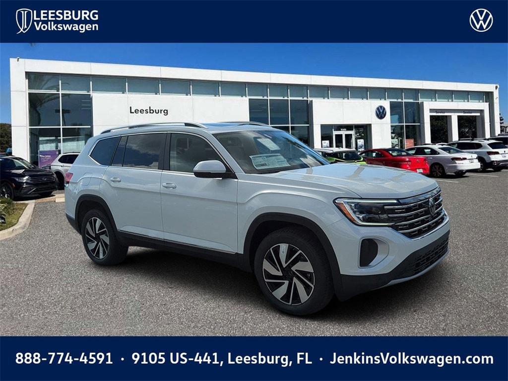 2026 Volkswagen Atlas SEL's photo