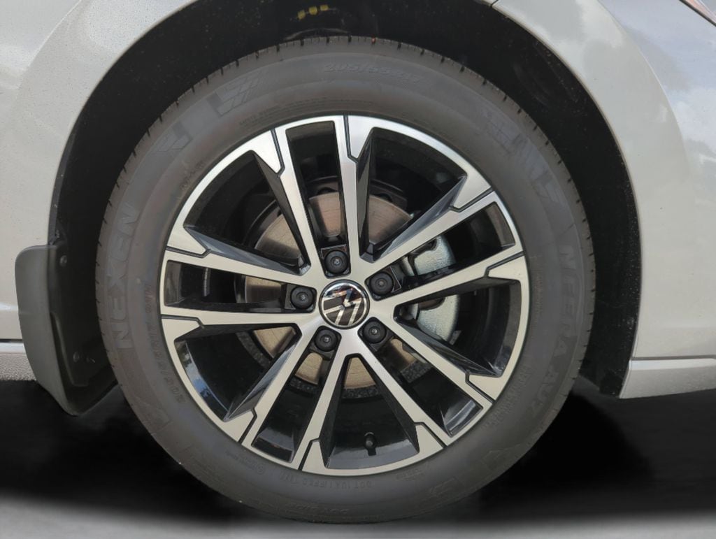 2026 Volkswagen Jetta Sport - Photo 39