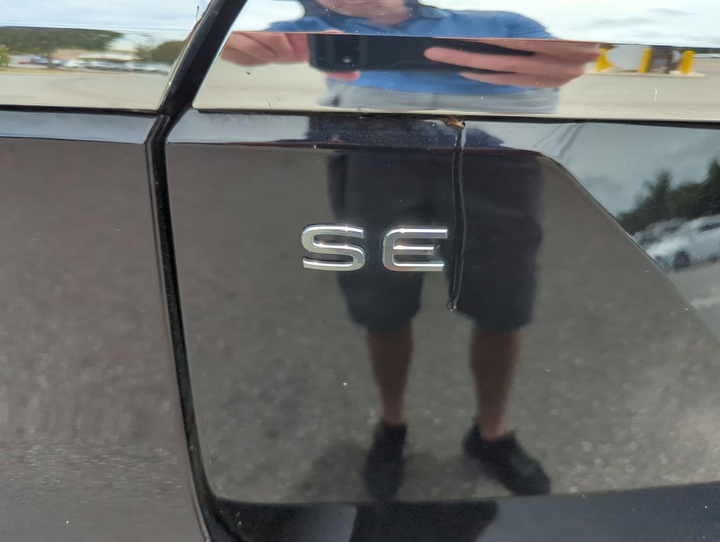 2025 Volkswagen Atlas SE w/Tech - Photo 22