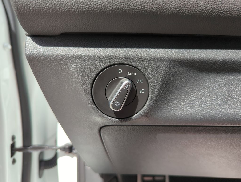 2026 Volkswagen Jetta Sport - Photo 34
