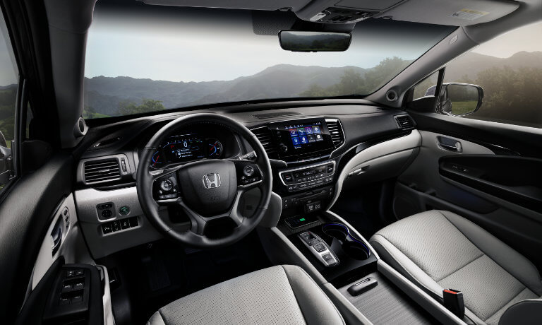 2020 Honda Pilot interior
