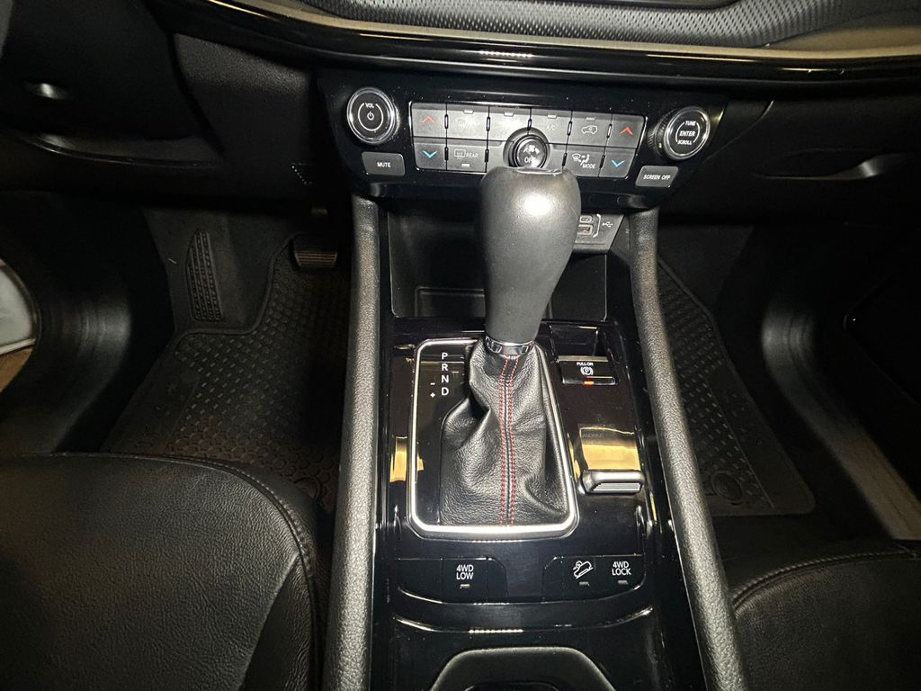 2025 Jeep Compass Trailhawk - Photo 11