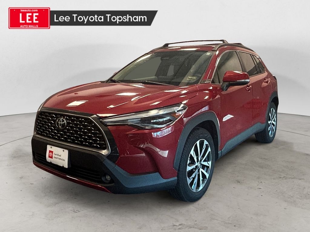 Used 2024 Toyota Corolla Cross XLE SUV