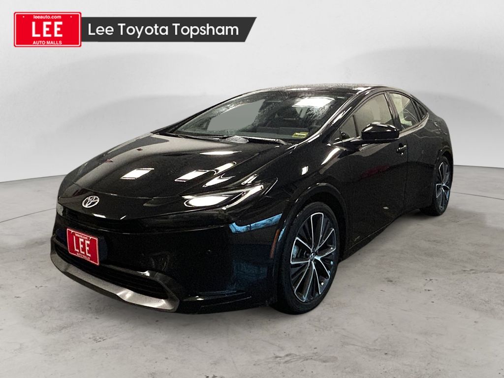 2024 Toyota Prius Limited's photo