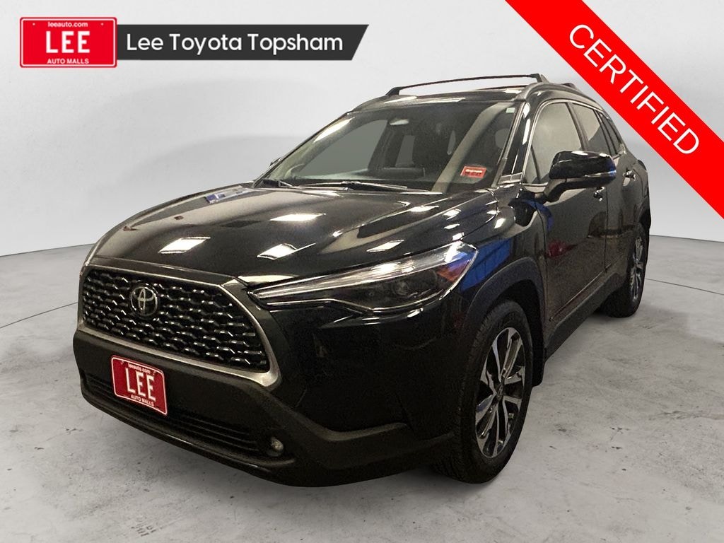 Certified 2025 Toyota Corolla Cross XLE SUV