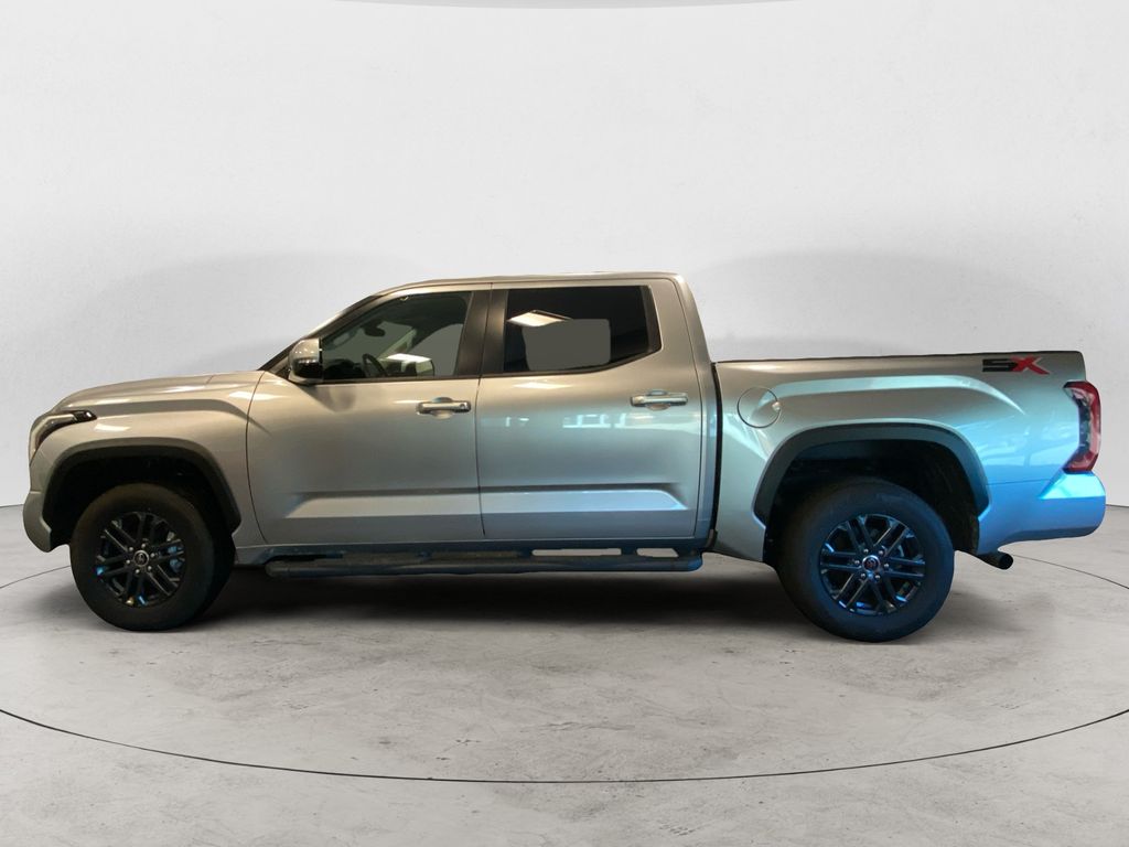2024 Toyota Tundra SR5 photo 2