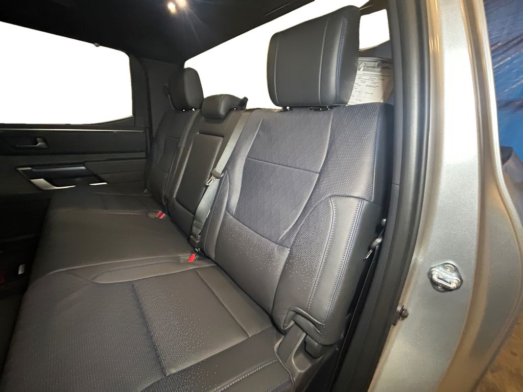 2026 Toyota Tundra Platinum - Photo 11
