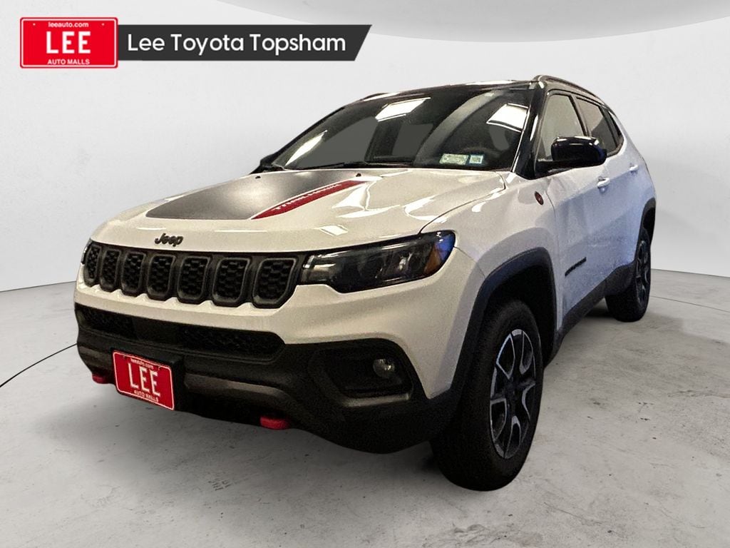 Used 2025 Jeep Compass Trailhawk SUV
