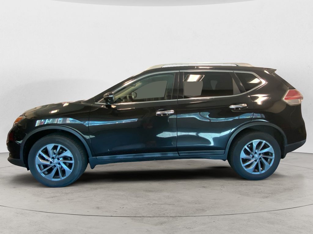 2016 Nissan Rogue SL photo 2