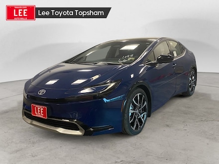 2025 Toyota Prius Plug-in Hybrid XSE Premium Hatchback