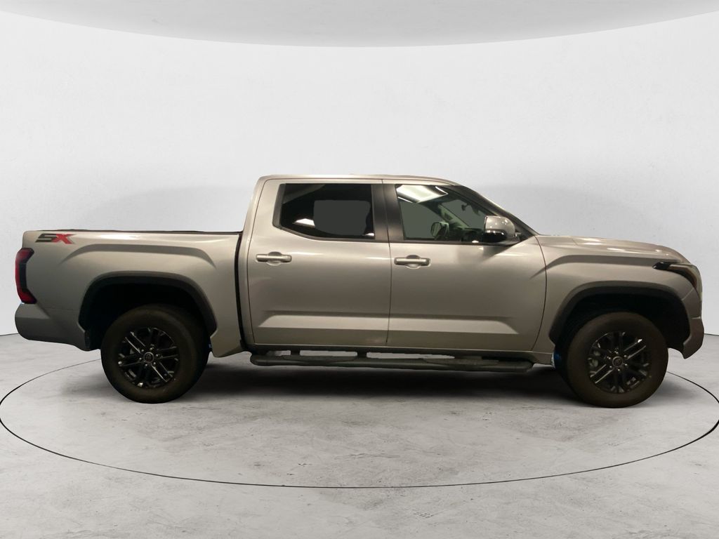 2024 Toyota Tundra SR5 photo 4