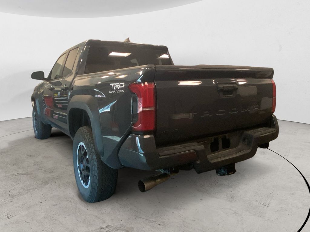 2024 Toyota Tacoma TRD Off-Road photo 3