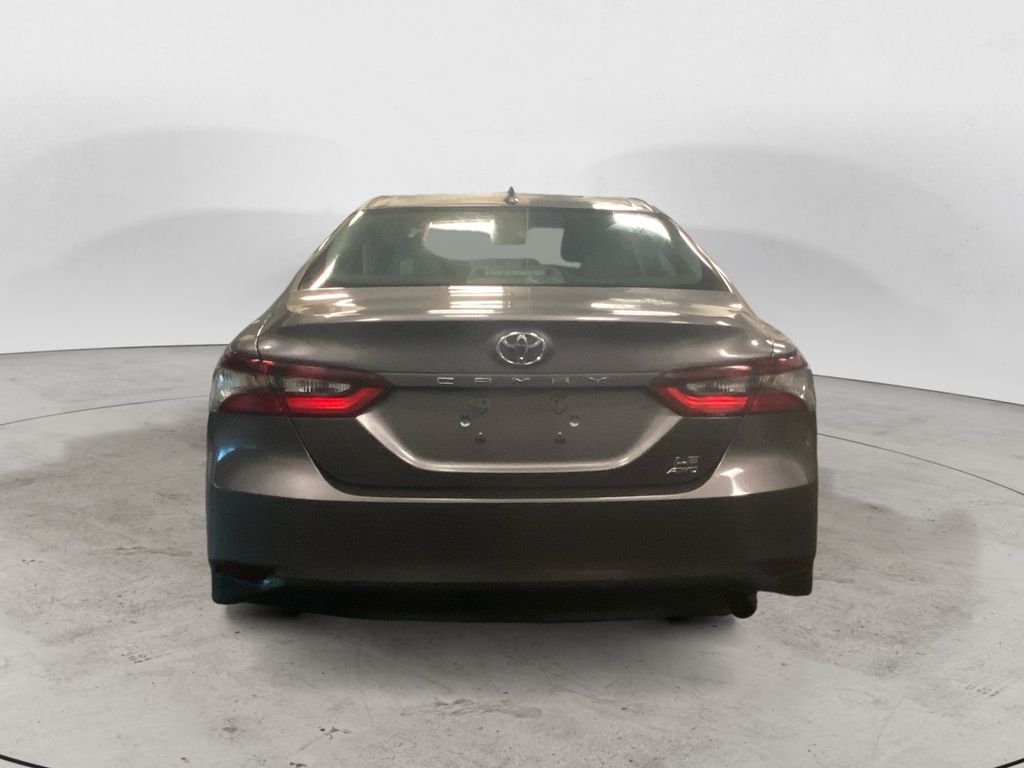2023 Toyota Camry LE photo 4