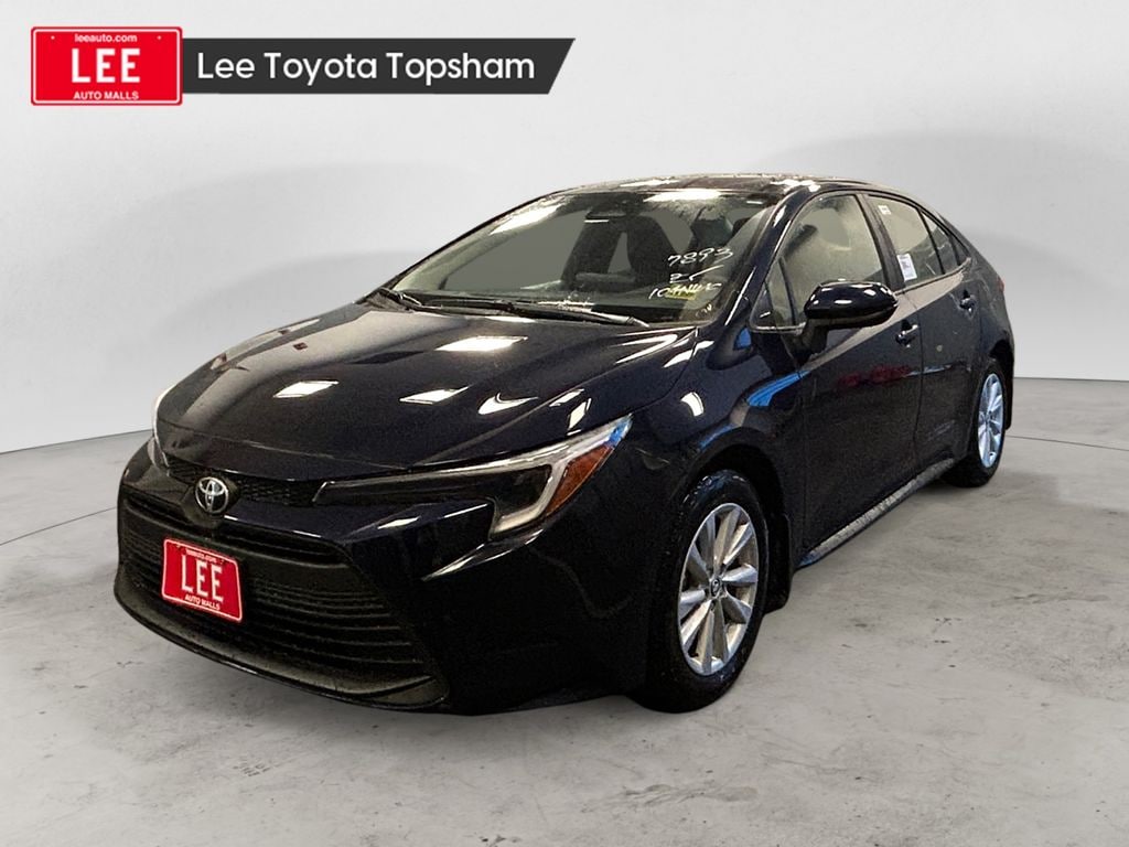 2026 Toyota Corolla LE's photo