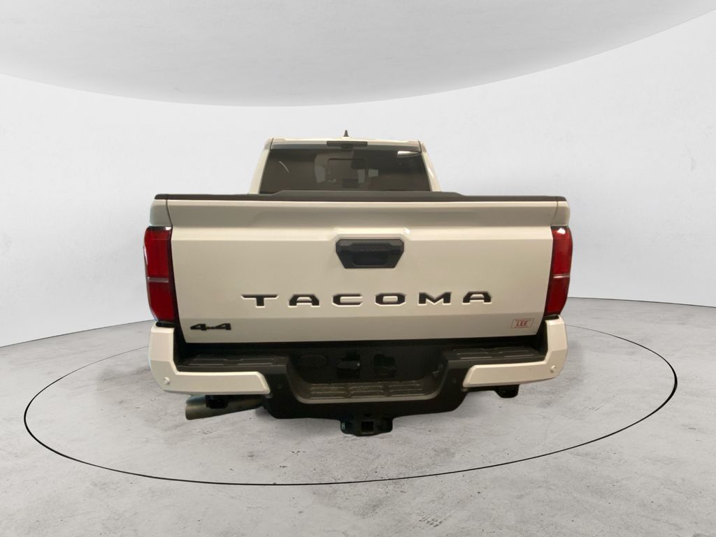 2025 Toyota Tacoma TRD Sport photo 4