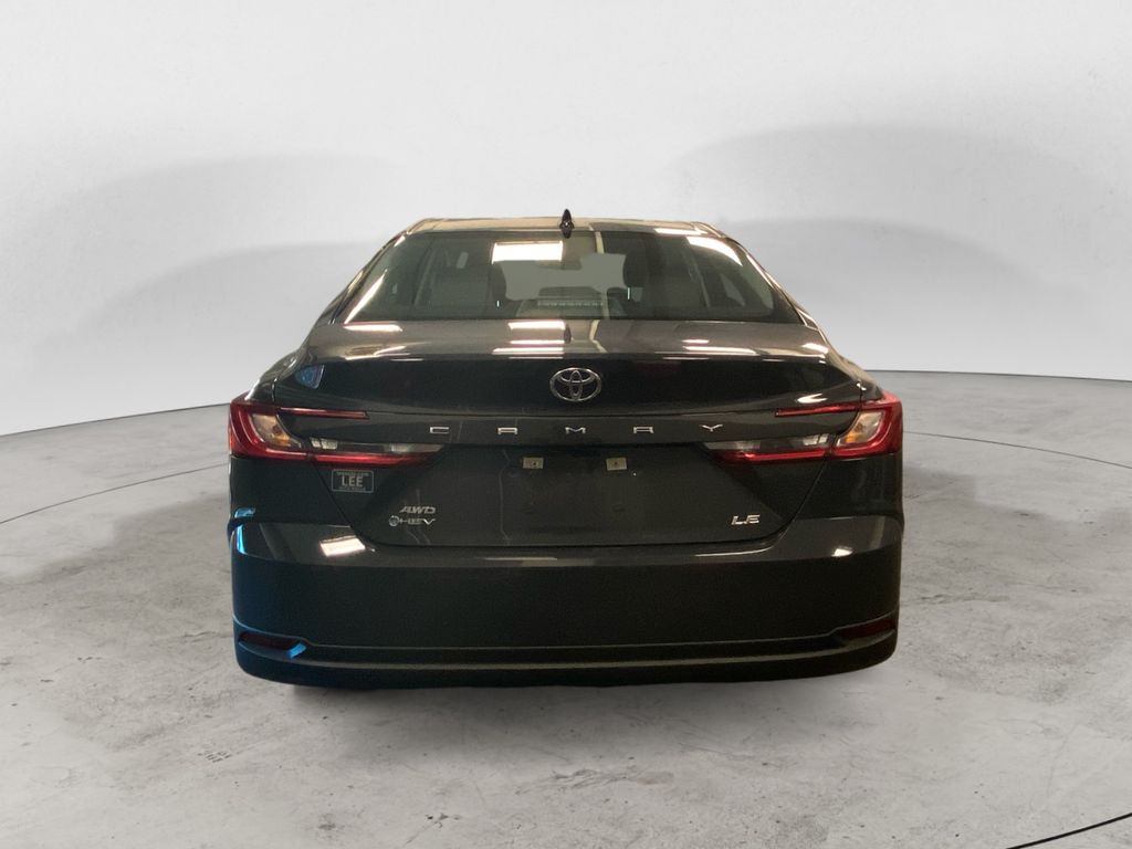 2025 Toyota Camry LE photo 4