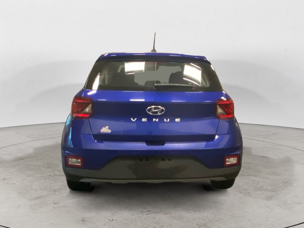 2023 Hyundai Venue SE photo 3