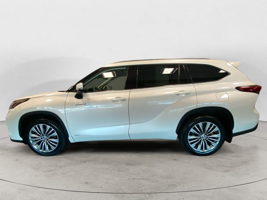 Used 2020 Toyota Highlander Platinum with VIN 5TDEBRCHXLS006959 for sale in Topsham, ME