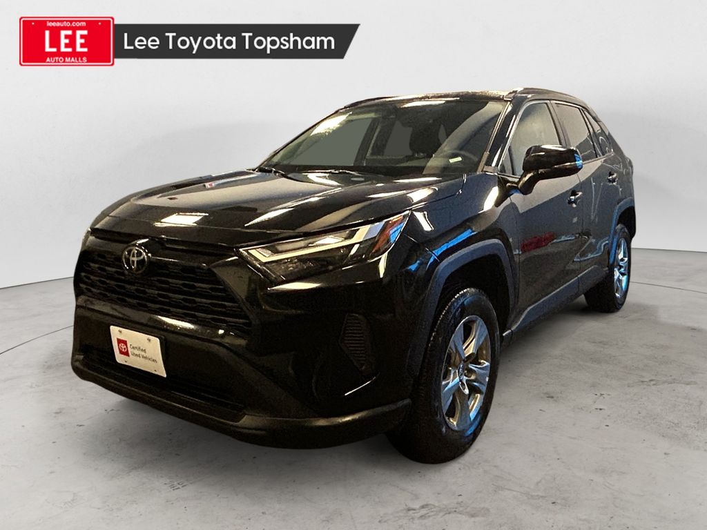 2024 Toyota RAV4 XLE