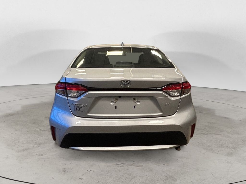Used 2022 Toyota Corolla LE Sedan